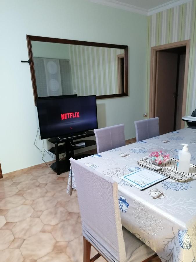 Apartamento Iliahtida Chalkís Exterior foto